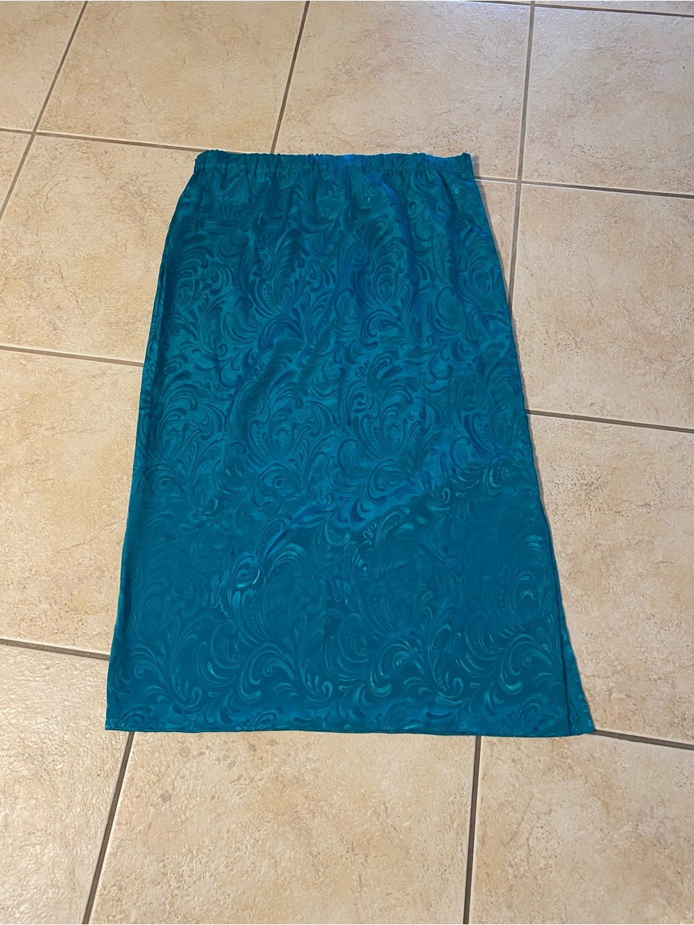 80’s Teal Jacquard Midi Slip Skirt with Shiny Damask Pattern